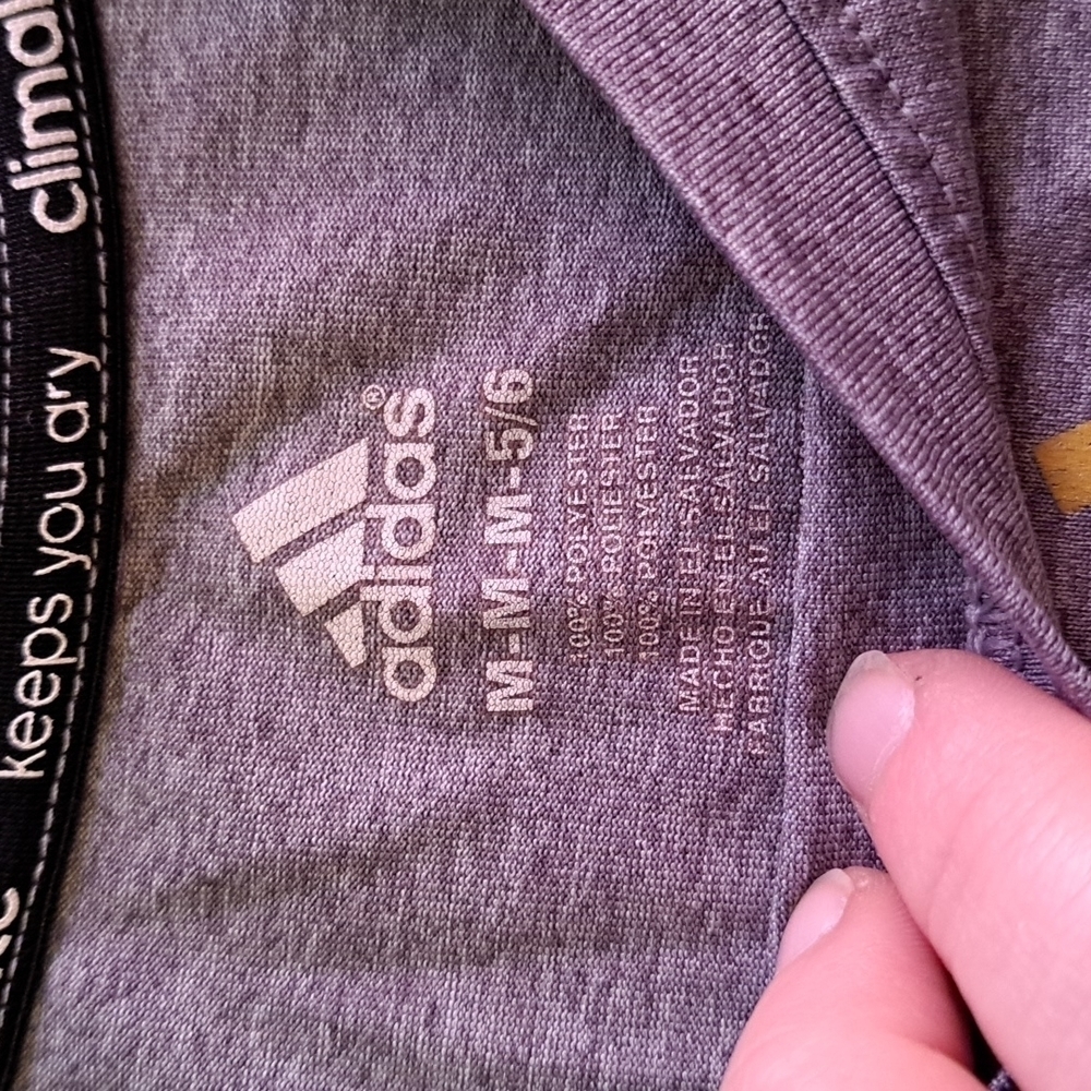 Adidas Basketball t-shirt 5/6adidas Tees - Short Sleeve/Shirts & Tops, Size 5B f - Picture 3 of 3